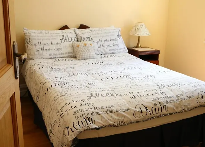 Emy - Near Castle Leslie, Glaslough * Monaghan